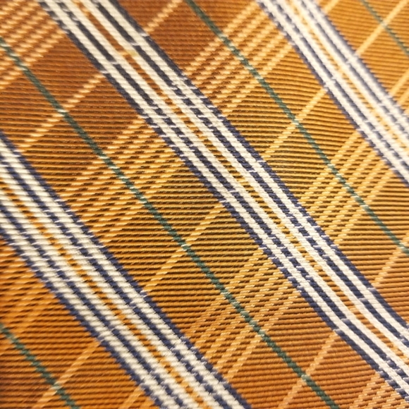 Roundtree Yorke Tie Import Silk Tipped Bar Tac Hand Sewn Weave US Diamond Design - Picture 6 of 10